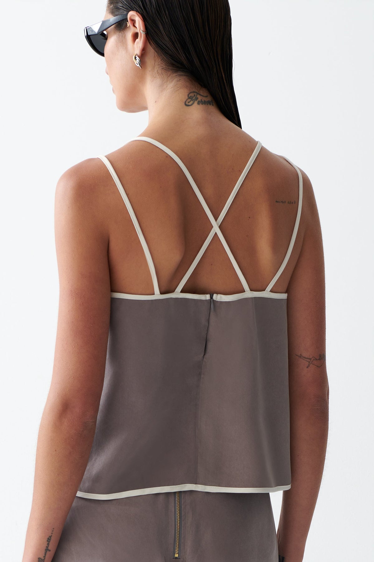 THE ELKA TENCEL TOP