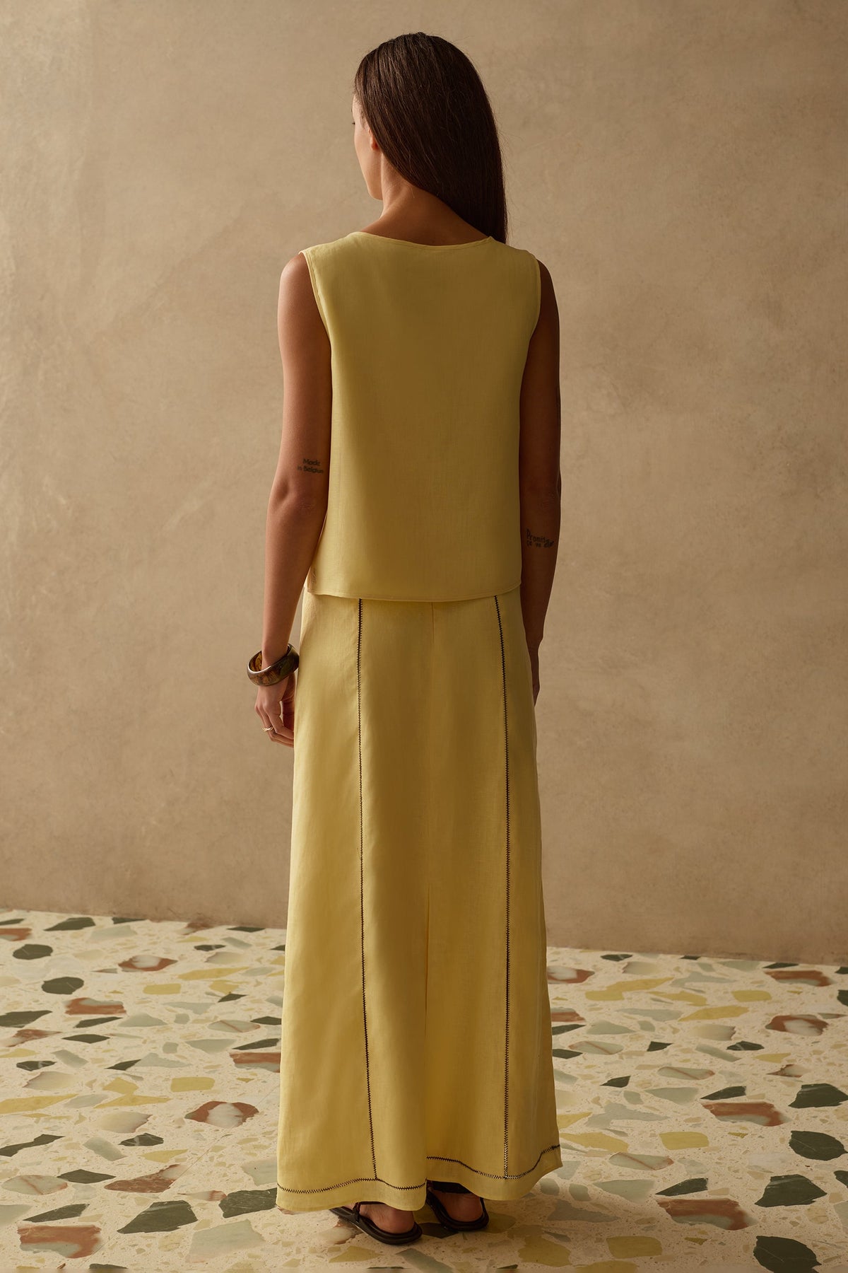 THE NANCY LINEN TOP