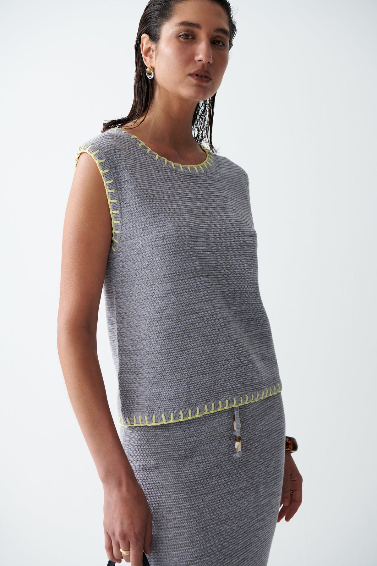 THE TRICOT COTTON KNIT VEST