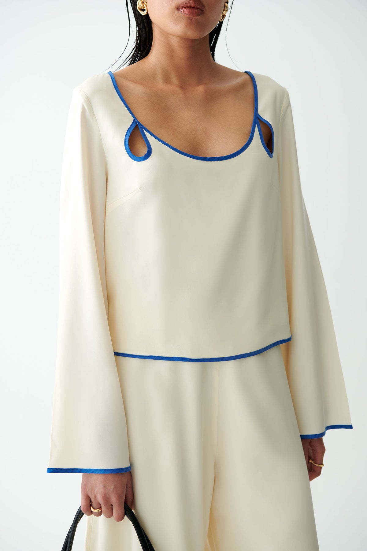 THE ELENA CUPRO TOP