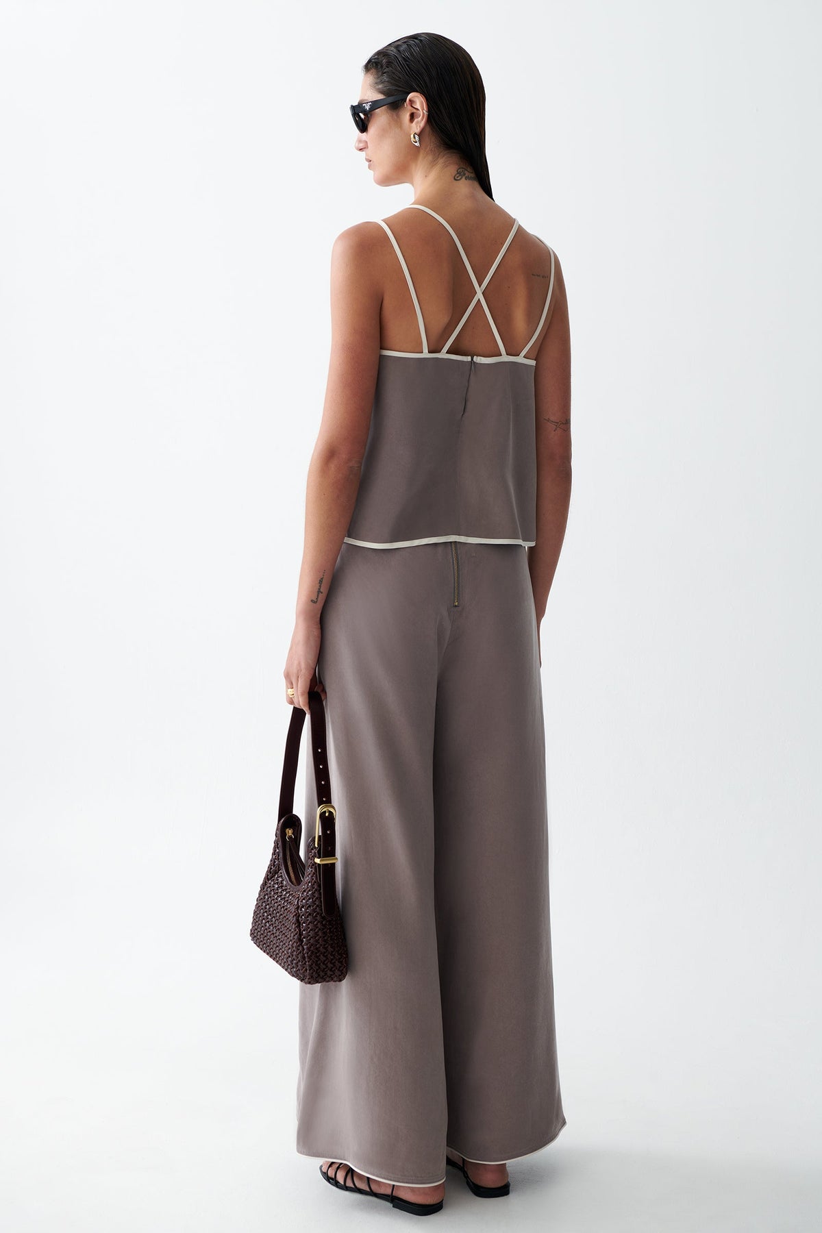 THE ELKA TENCEL TOP